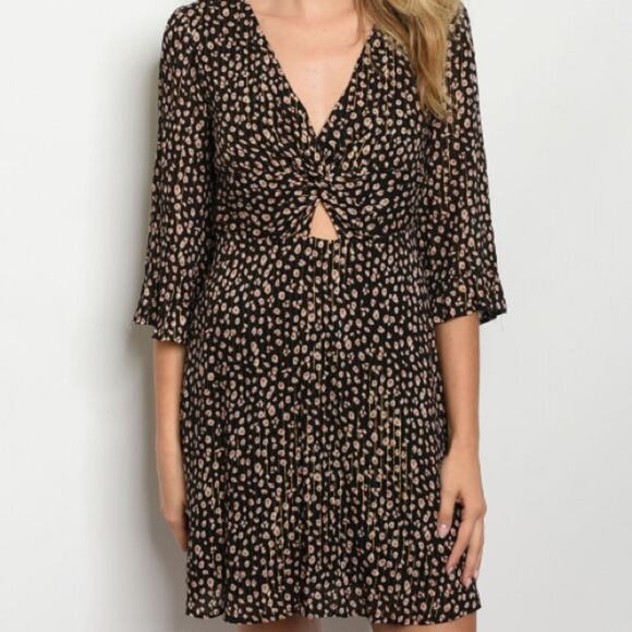 Printed Cutout Dress V-neck - Picture 1 of 5